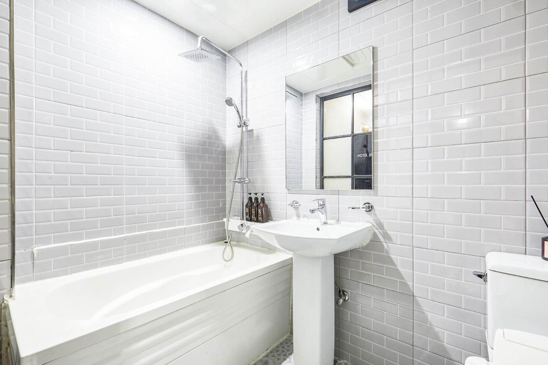 Avenue Hotel Yongin Exterior photo