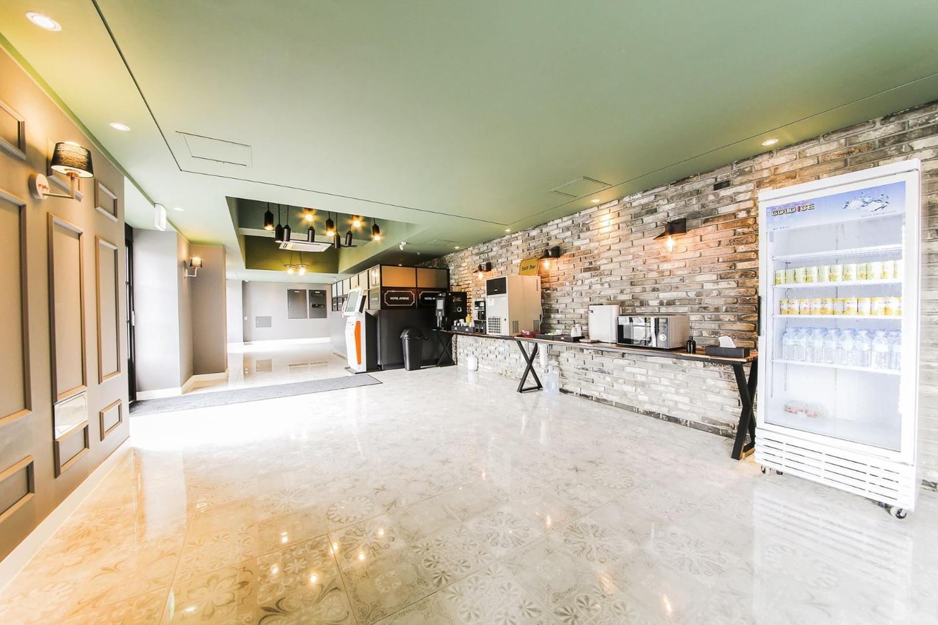 Avenue Hotel Yongin Exterior photo